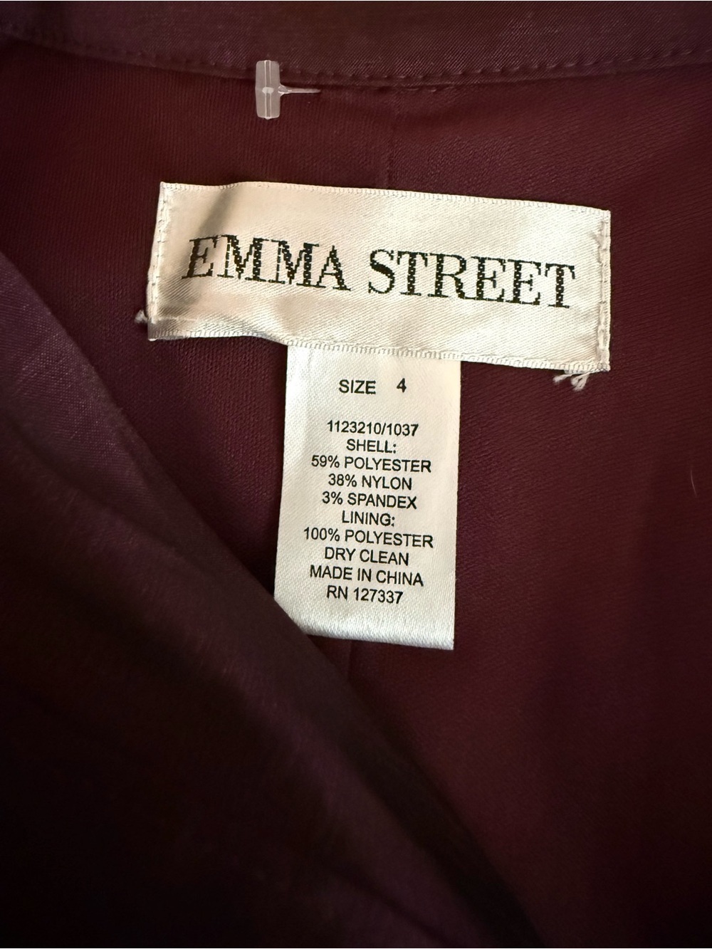 Emma Street Fit To Flare Classic Wine Shimmer Dress Sz 4 NWT Pleated Timeless - Picture 9 of 9